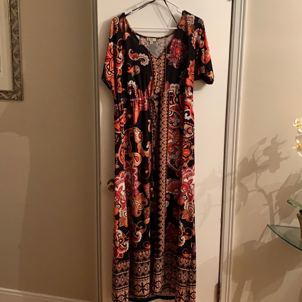 Like new maxi dress